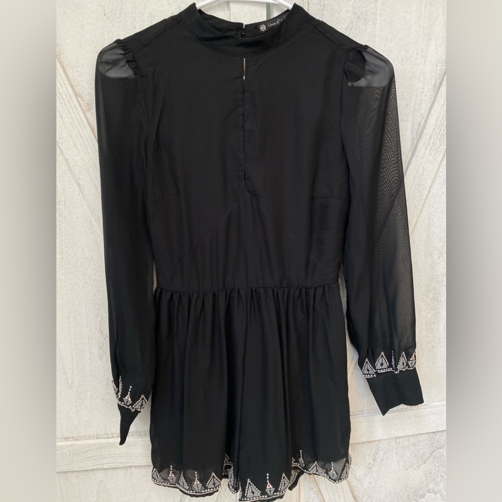 HOUSE OF HARLOW 1960 REVOLVE Women's XS Short Romper Hendrix Embroidered Black - Picture 1 of 10